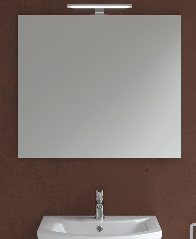 600mm x 700mm Mirror & 300mm Pandora Chrome Light